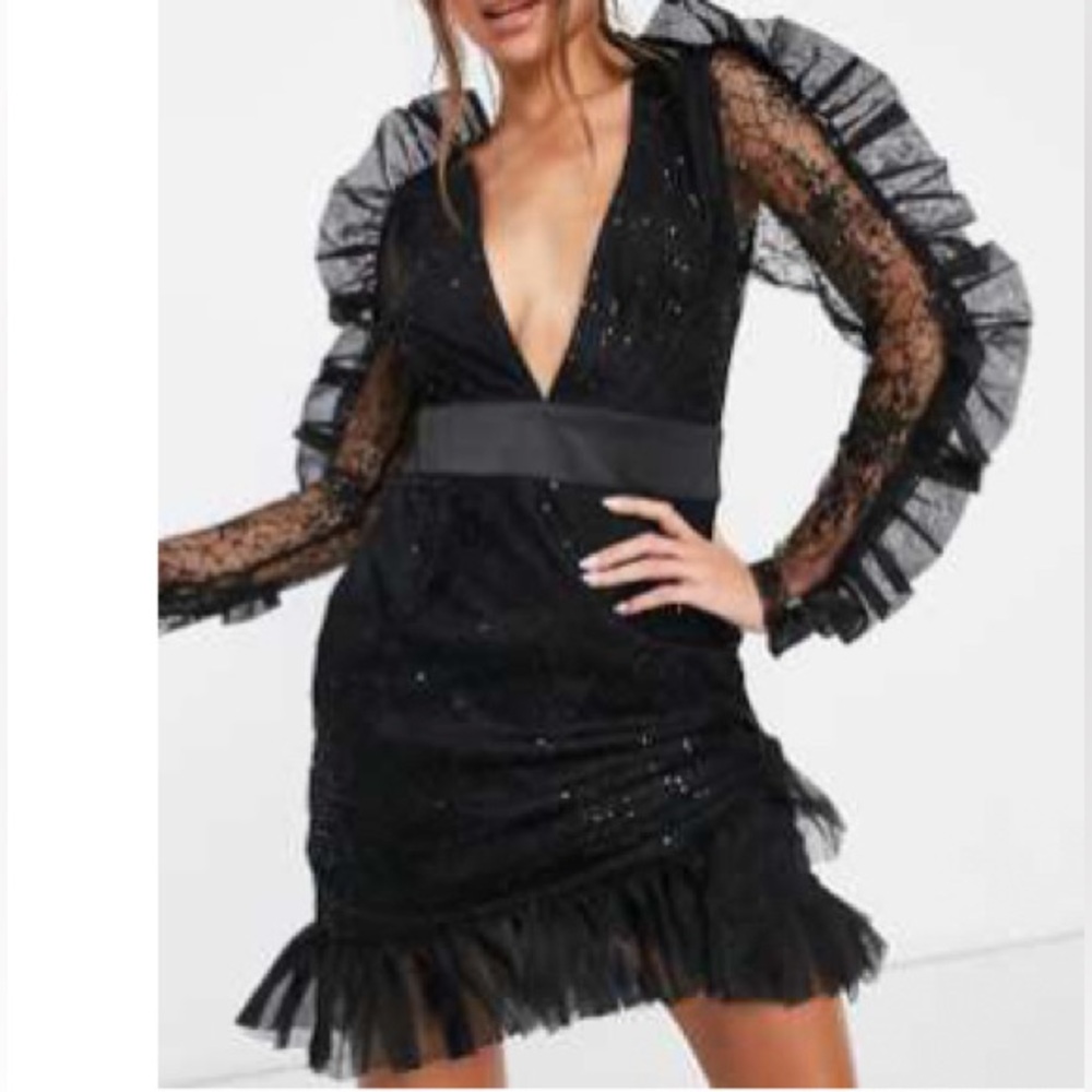 Missguided Black Sequin Long Sleeve Dress